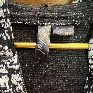 Sophisticated Black Tweed Blazer